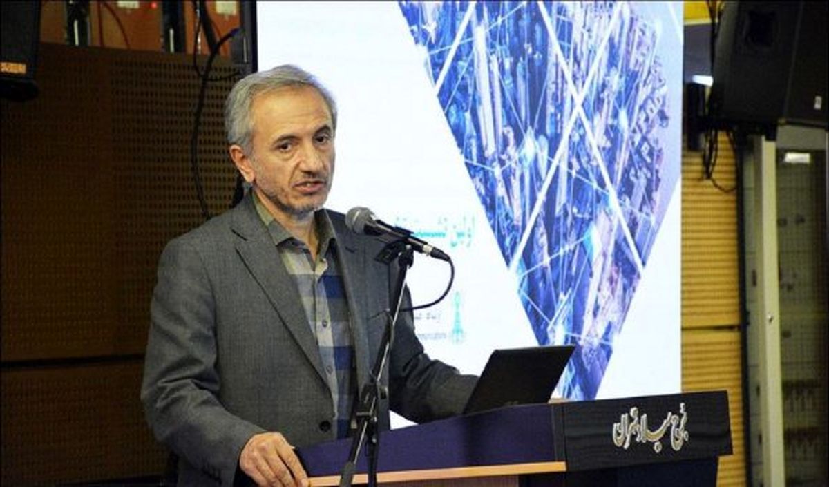 کاظمی:تشعشعات دکلها بالاخره ضرر دارد؟