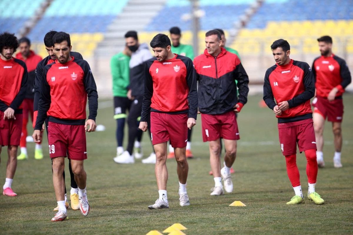 چند بازیکن پرسپولیس در آستانه فسخ یک‌طرفه قرارداد!