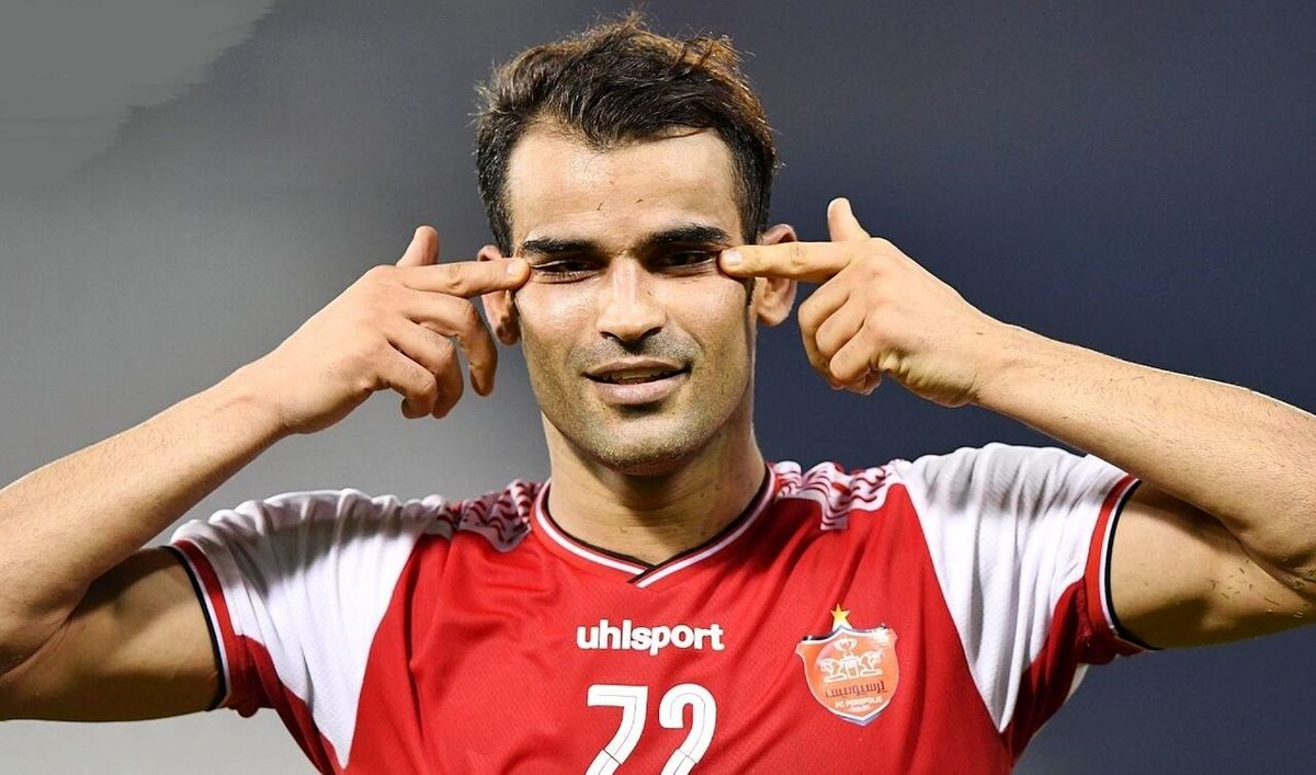 رفتارهای عجیب عیسی آلکثیر در پرسپولیس