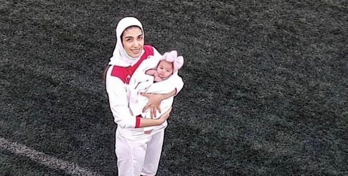 پوستر جذابِ فدراسیون فوتبال به مناسبت روز مادر