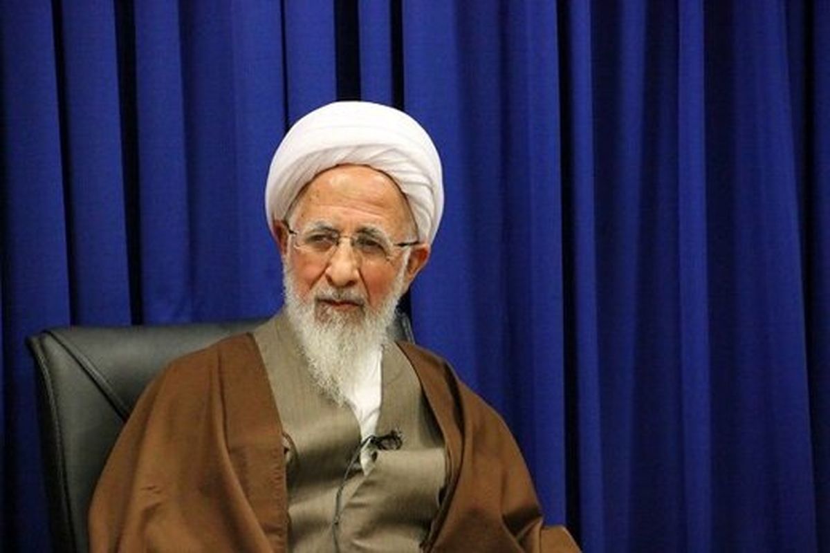 واکنش جالب آیتالله جوادی آملی به طرح صیانت از فضای مجازی