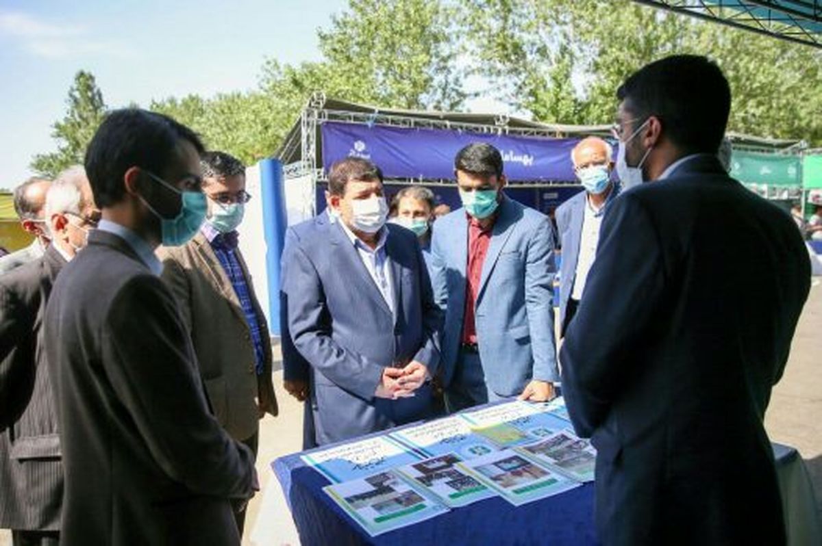 شناسایی و حمایت از ۲۰۰ هزار دانش‌آموز بازمانده از تحصیل در مناطق محروم کشور توسط ستاد اجرایی فرمان امام