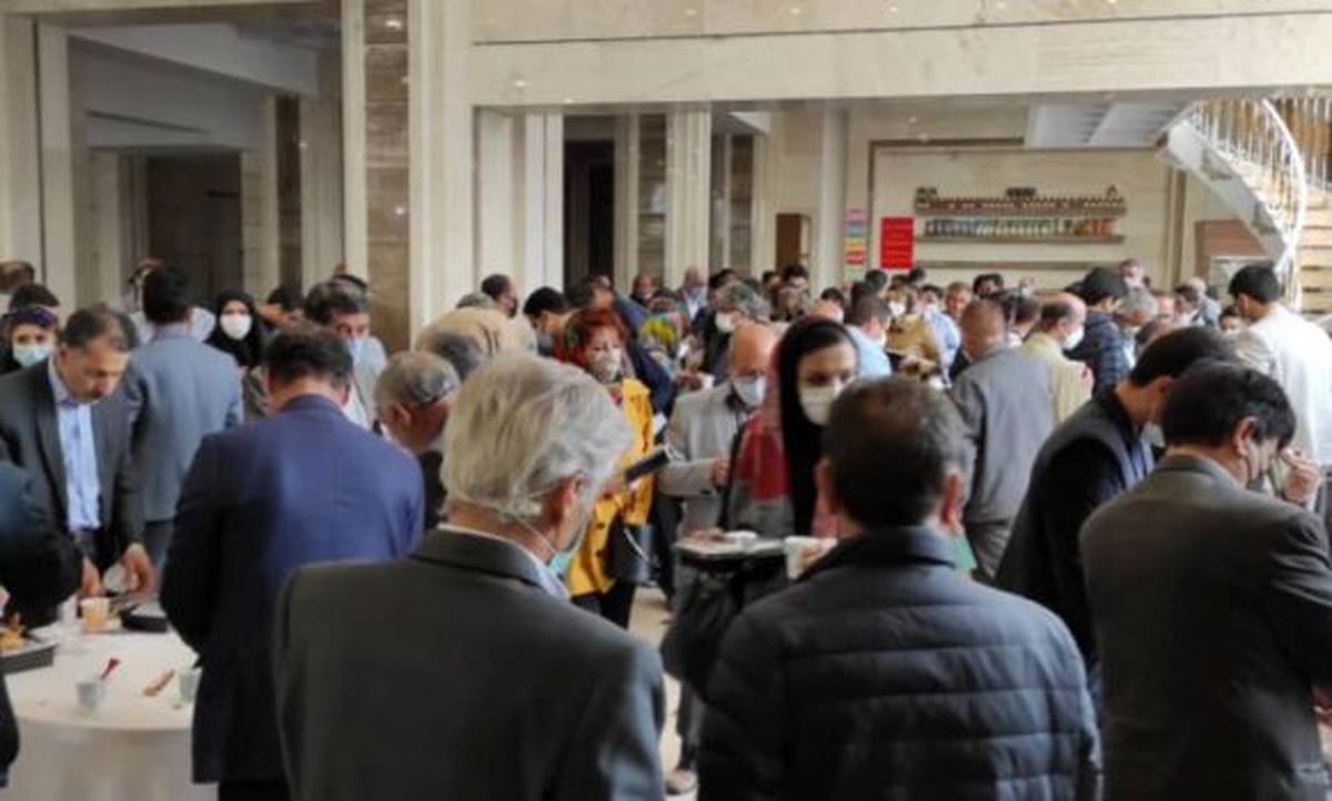 رونمایی از نمایشگاه جانبی اجلاس سازندگان و طراحان تبریز