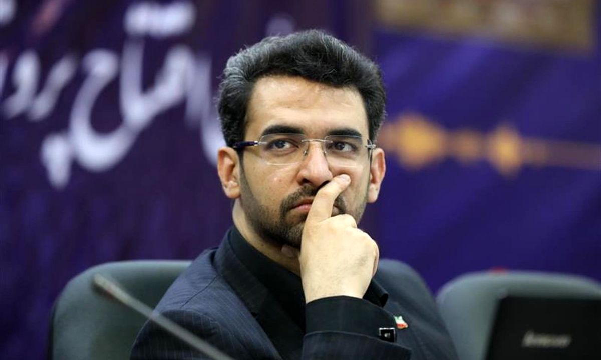 متلک جدید آذری جهرمی به استقلالی‌ها