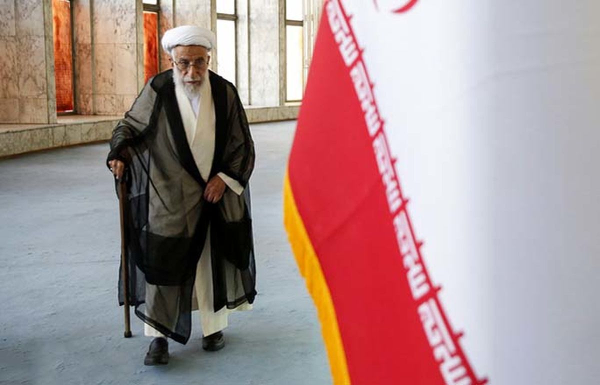 آیت الله جنتی: رییس جمهور رفتار اشرافی ندارد دولت سیزدهم آرمانهای امام(ره) را برجسته کرد