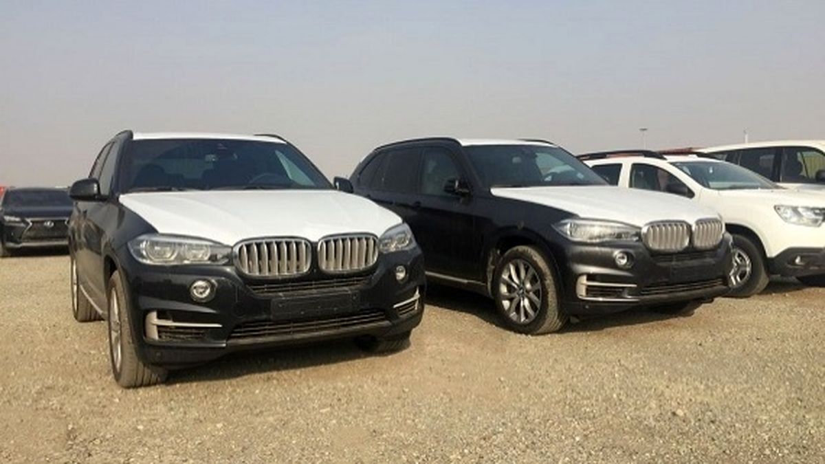 1000 خودرو خارجی در گمرک، به مزایده گذاشته میشوند