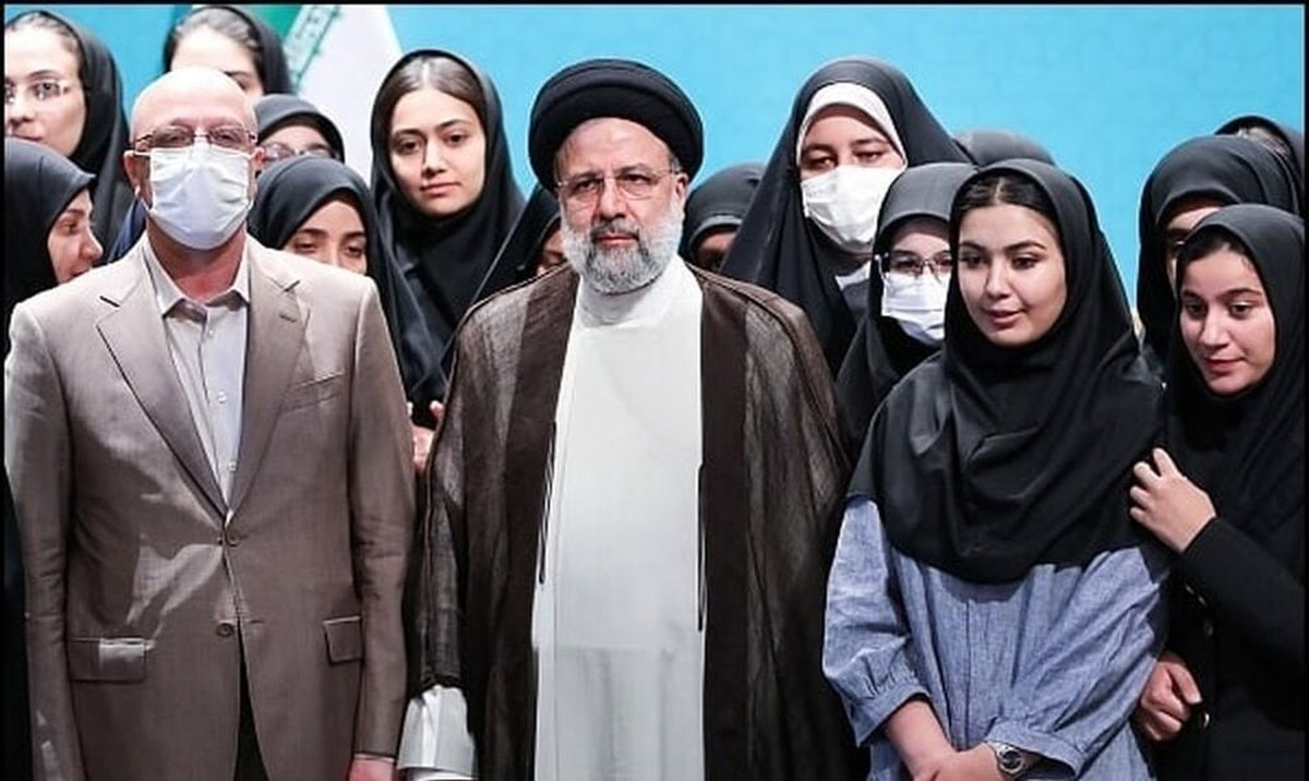رئیسی چه کسانی را «مگس» خطاب کرد ؟ واکنش معاون سیاسی دفتر رییس جمهور به توئیت مشاور امنیت ملی کاخ سفید