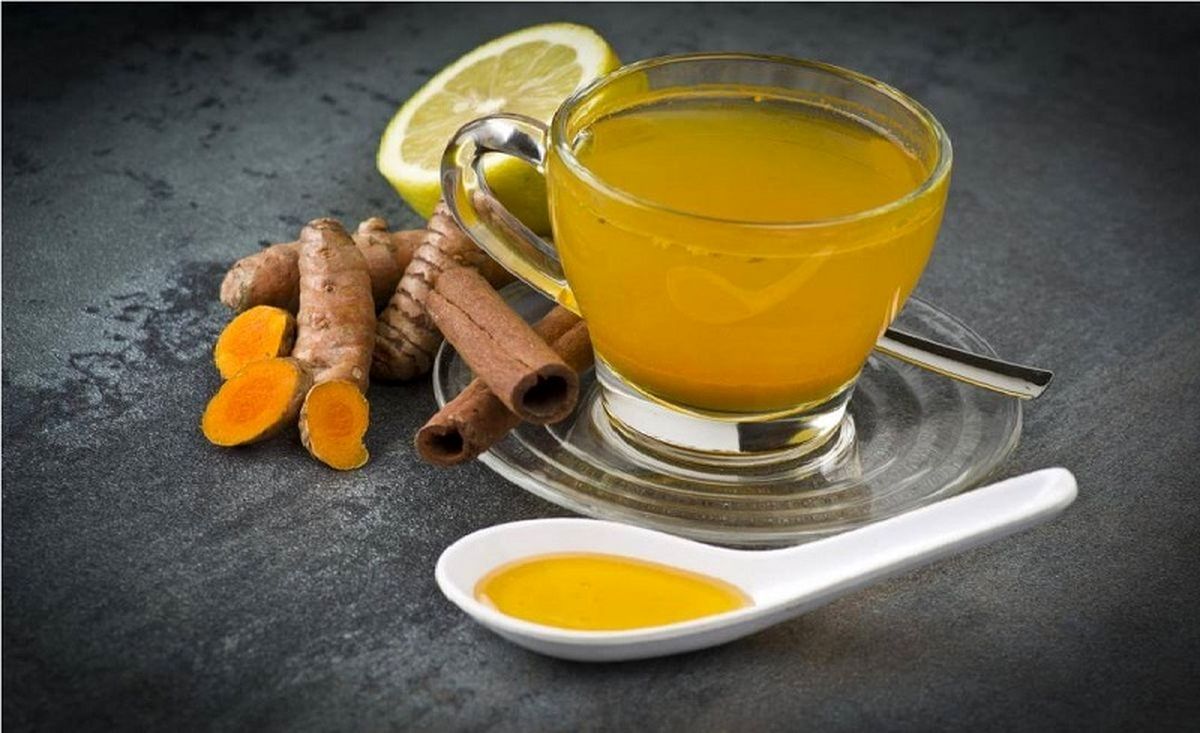 از فواید شگفتانگیز چای زردچوبه غافل نشوید