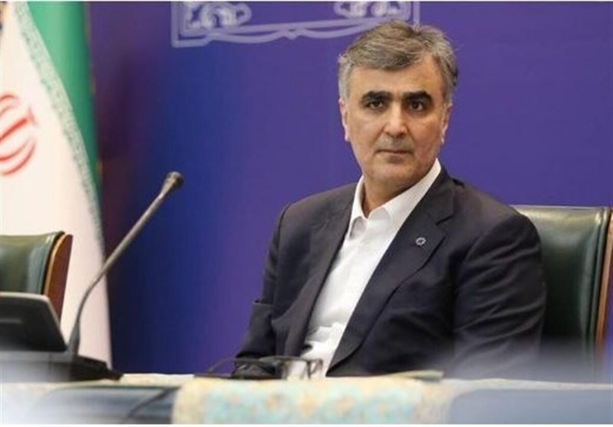 فرزین: بانک ها اصلاح نشوند به سمت انحلال میرویم ضامن کمتر برای وام قرض الحسنه در دستور کار