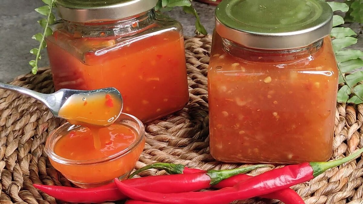طرز تهیه سس تند و شیرین تایلندی اصل