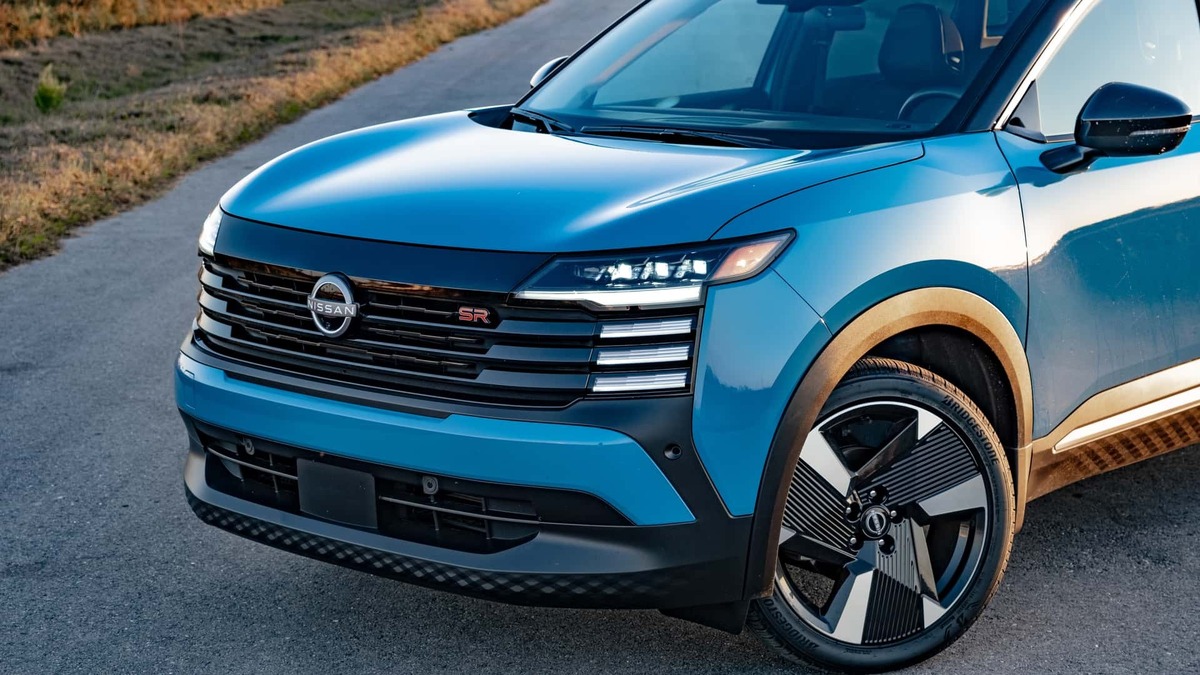 بازار خودروهای برقی سرد نشد