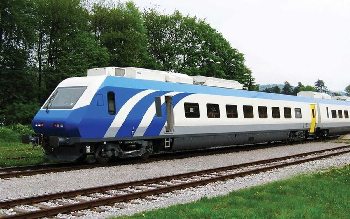 فروش بلیت قطارهای اربعین آغاز شد