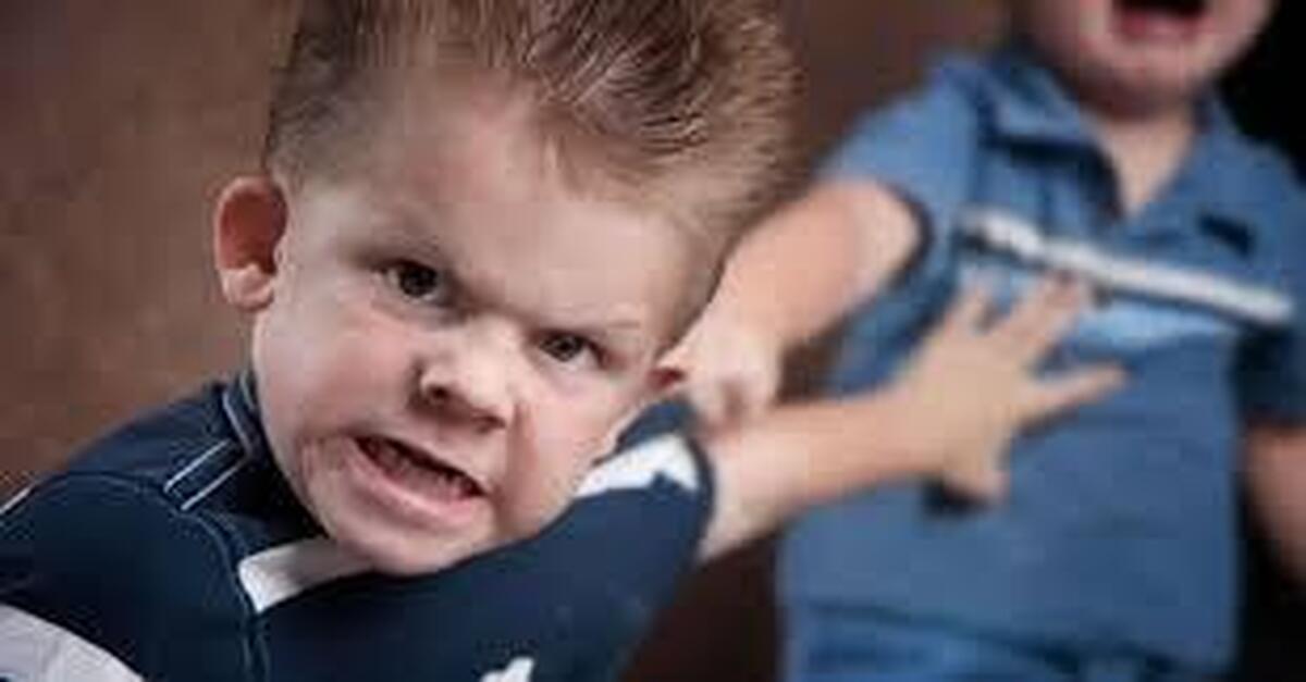 مرز بین نافرمانی و بی‌احترامی کودکان و نوجوانان؛ کجا باید خط قرمز کشید؟