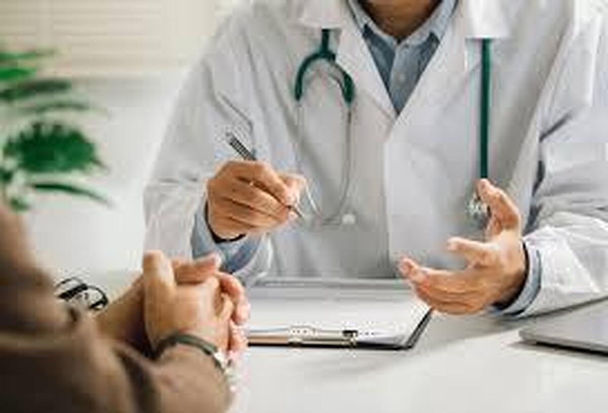 عرق سرد در سر و صورت نشانه چیست و چه علتی دارد؟