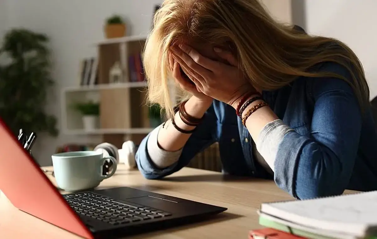 افسردگی از شایع‌ترین اختلالات خلقی  خوددرمانی خطرناک است