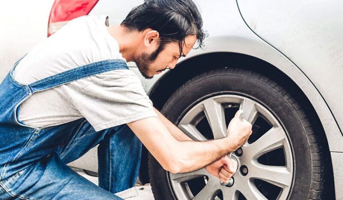 علت صدا دادن چرخ ماشین هنگام دور زدن چیست؟