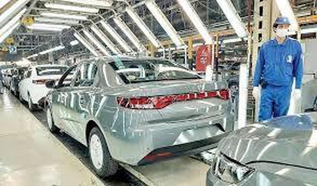 ارزیابی صفر تا ۱۰۰ تولید خودرو‌های داخلی توسط وزارت صمت